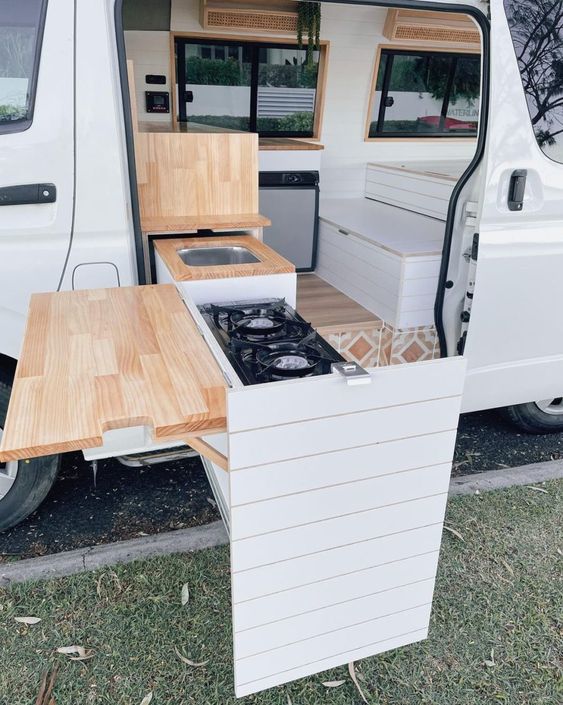 armoire de camping-car cuisine extérieure2