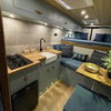Camping-car léger de style nordique, armoire de cuisine en aluminium avec tiroirs, meubles personnalisés ignifuges en vrac