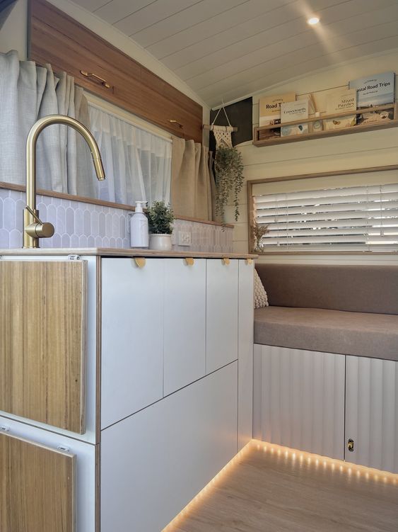 armoires de cuisine pour camping-car3