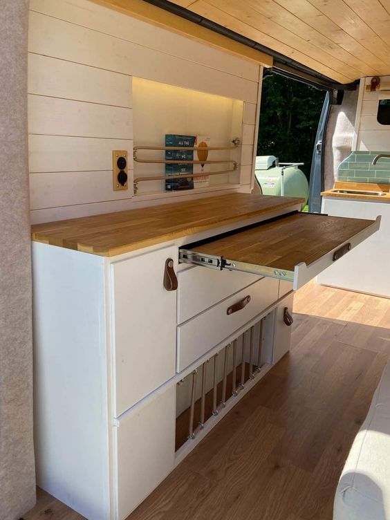armoires de cuisine pour camping-car4