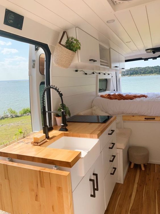 armoires de cuisine pour camping-car8