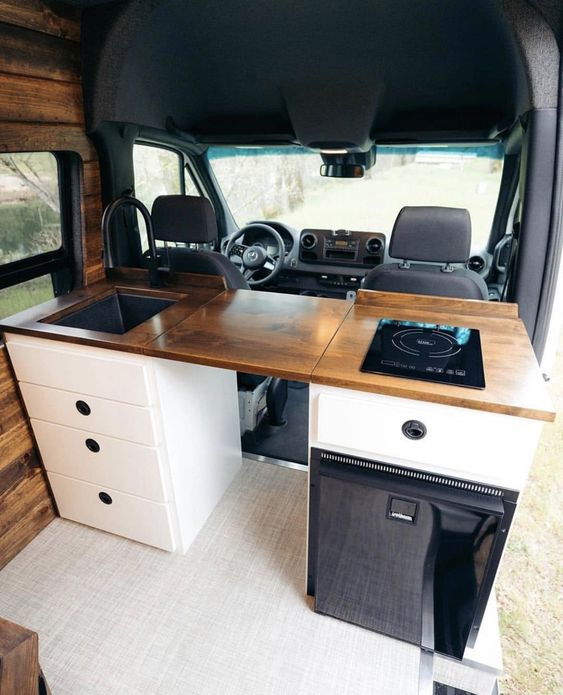 armoire de cuisine pour camping-car