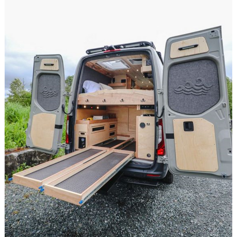 Lit standard en aluminium sur mesure pour camping-car avec tiroir d'extension sous le lit 