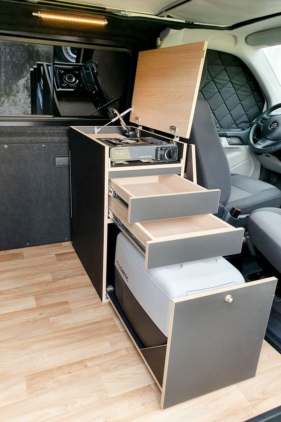 armoires de cuisine pour camping-car4