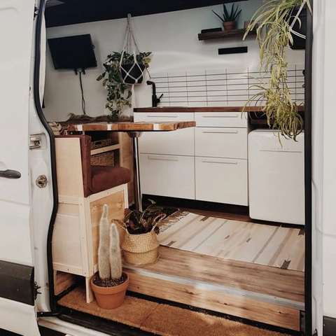 Nouveau Professionnel en aluminium toyota sprinter van RV meubles personnalisés léger ignifuge camping-car rv armoires de cuisine