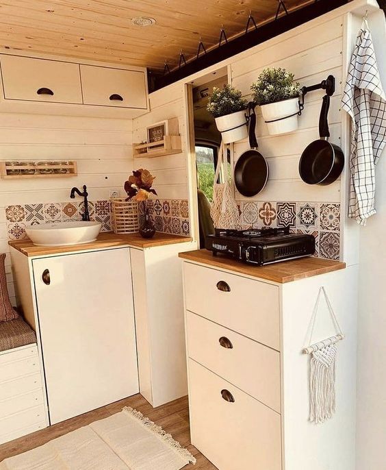 armoires de cuisine pour camping-car1
