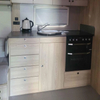 Les meubles légers de RV d'armoire de cuisine en aluminium de haute qualité sont imperméables et ignifuges