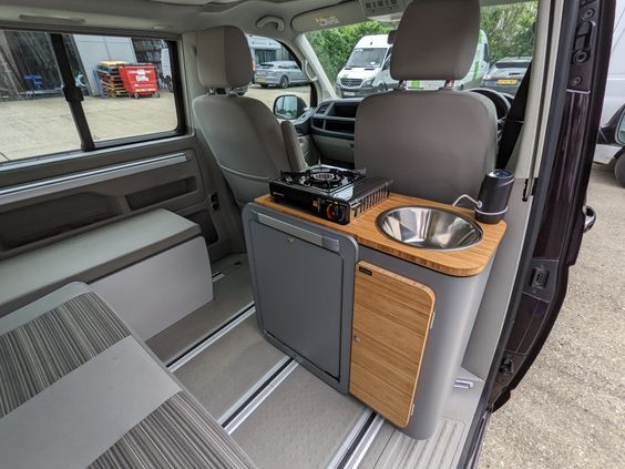 armoires de cuisine pour camping-car7