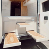 Meubles de camping-car au design moderne, lit de camping-car en aluminium durable avec table étendue sous le lit