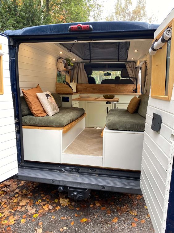 canapé-lit pour camping-car