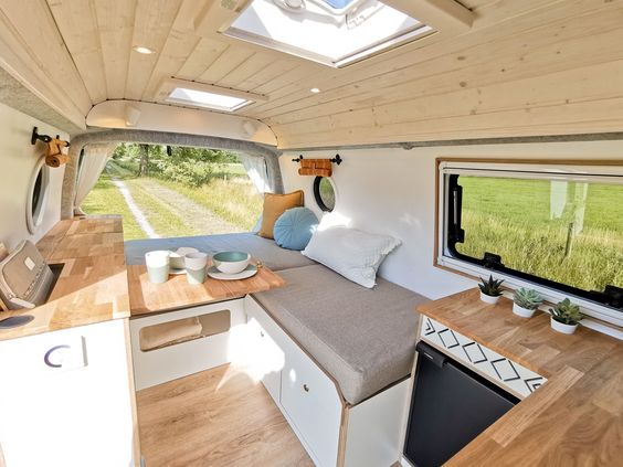 canapé-lit pour camping-car3