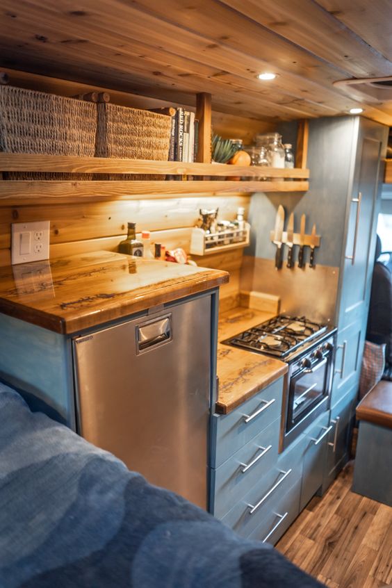 armoires de cuisine pour camping-car7