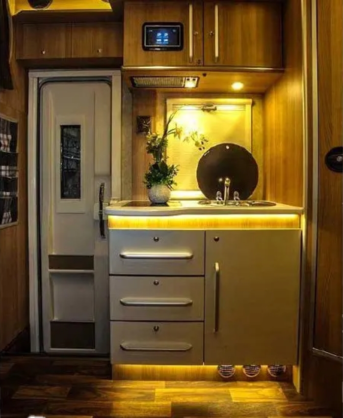 armoires de cuisine pour camping-car10