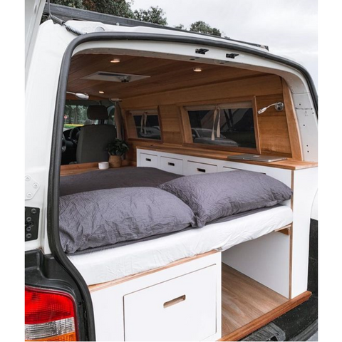 Lit de camping-car en aluminium haut de gamme avec grand espace de rangement sous le lit avec armoire