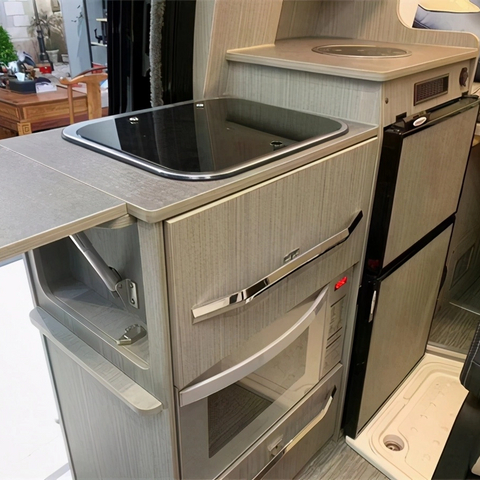 Meubles faits sur commande légers de van de Cabinets en aluminium imperméables ignifuges composés de RV