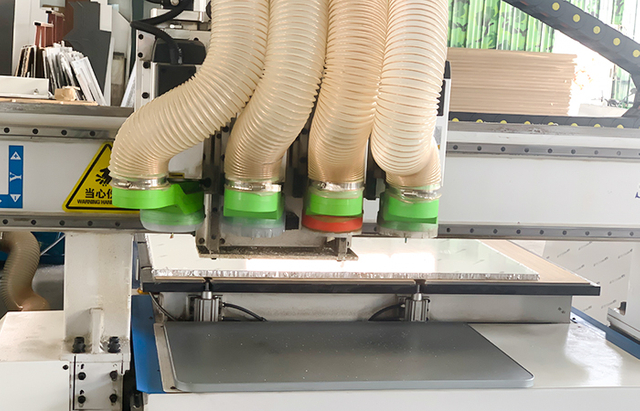 Découpe CNC1