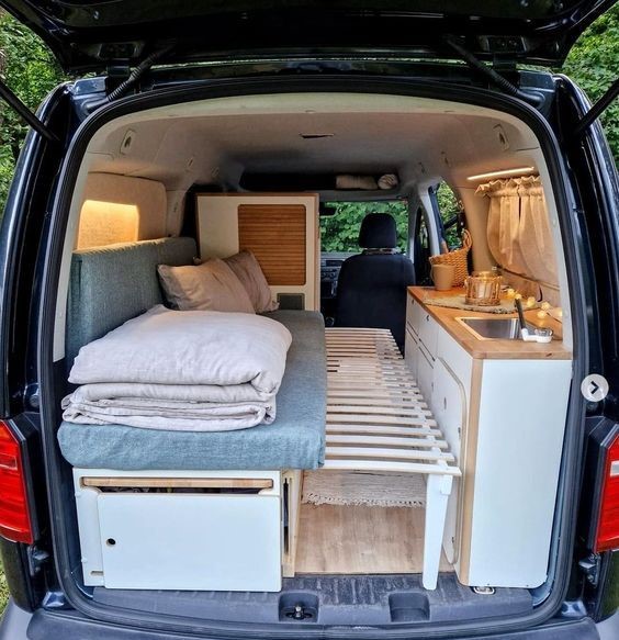canapé-lit pour camping-car1