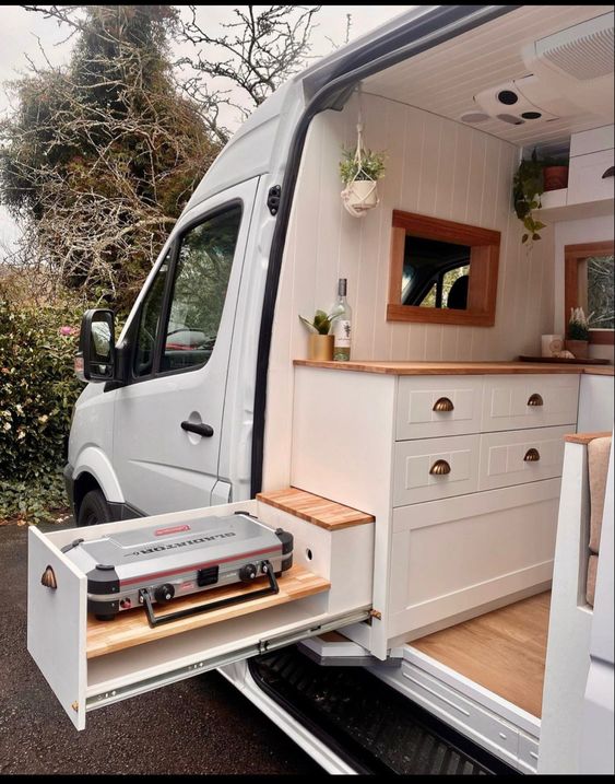 armoire de cuisine pour camping-car2