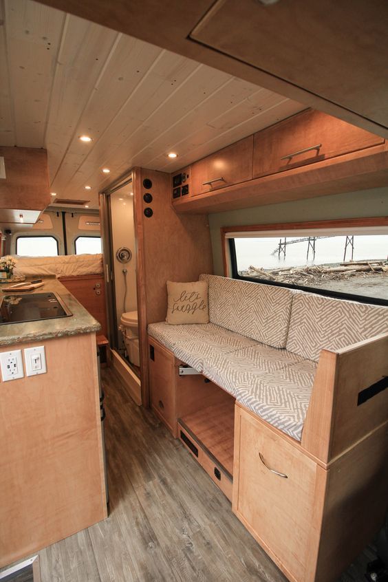 canapé-lit pour camping-car1