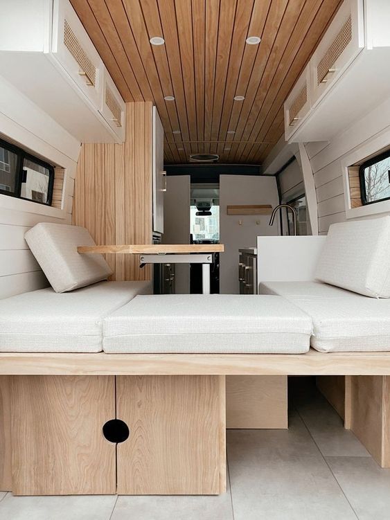 canapé-lit pour camping-car